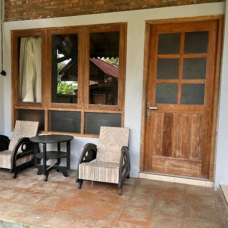 Saka Homestay Boutique & Cafe Magelang Kültér fotó
